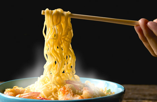 Instant Noodles Market Size Projections & Share Insights&nbsp;2025–2033